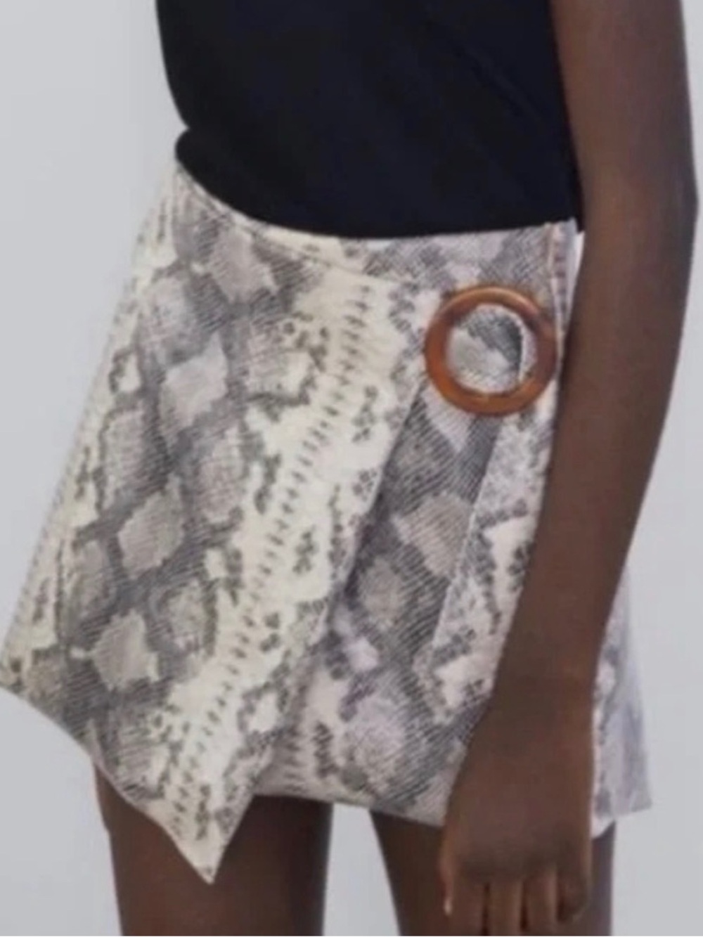Zara Neutral Snake-Print Mini Skirt with Buckle